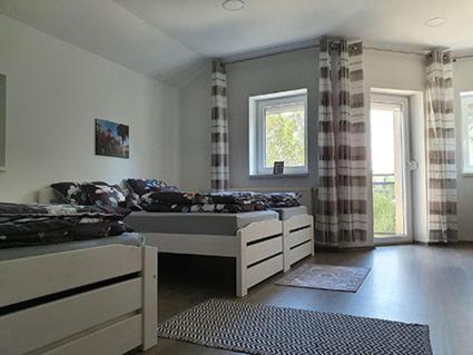 Monostor Panzio Bed and Breakfast Komárom Eksteriør billede